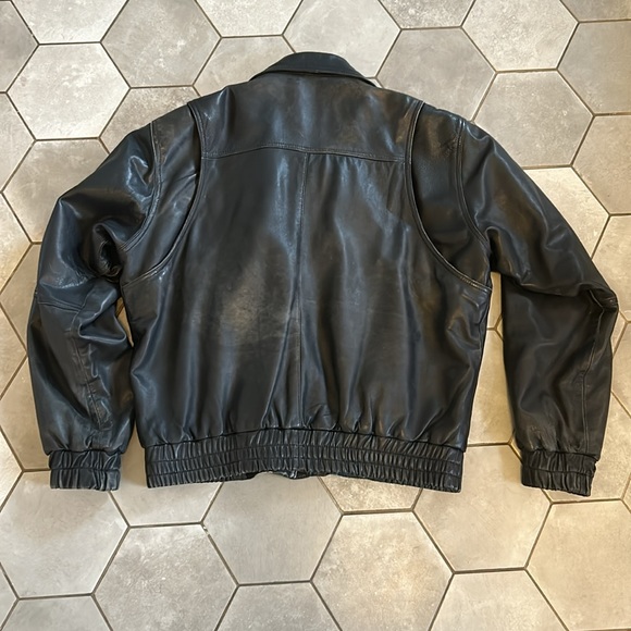 Vintage black leather jacket size xl - Picture 4 of 7